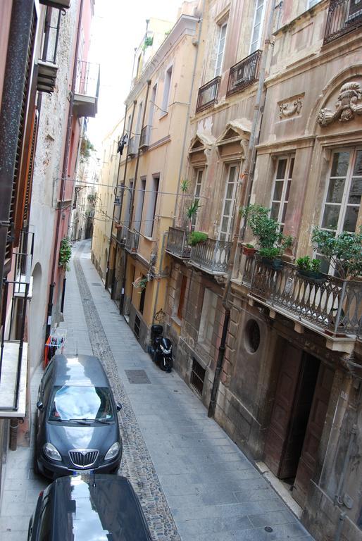 Suite Cagliari -101- Экстерьер фото
